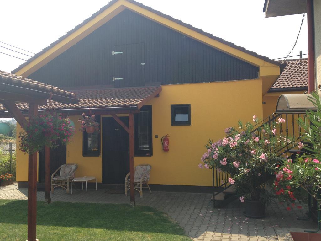 Penzion Dukat Vresina  Exterior photo